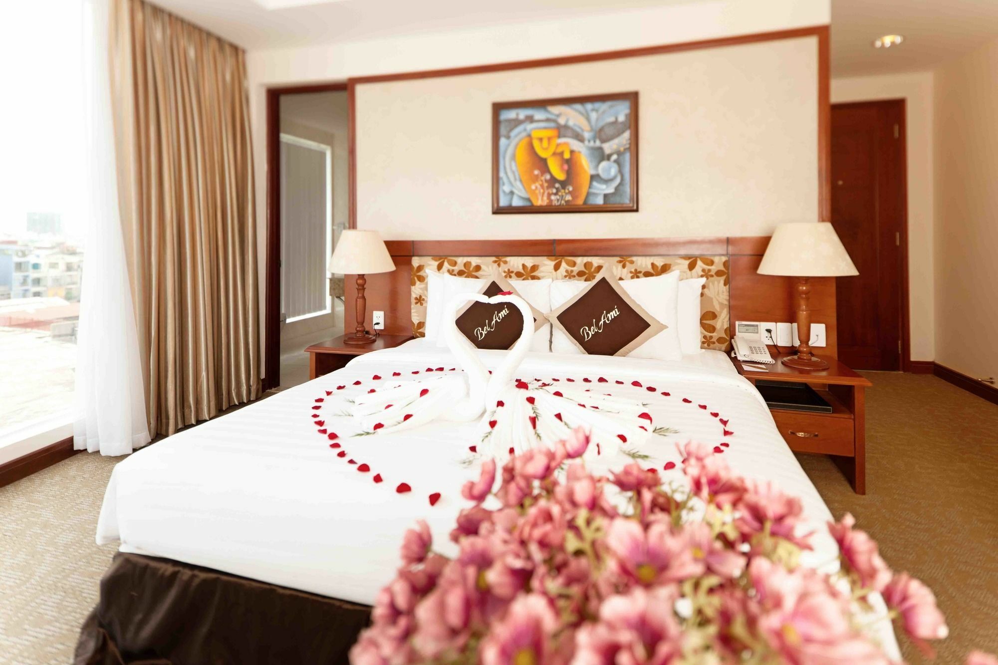 Ttc Hotel - Tan Binh Хошимин Экстерьер фото