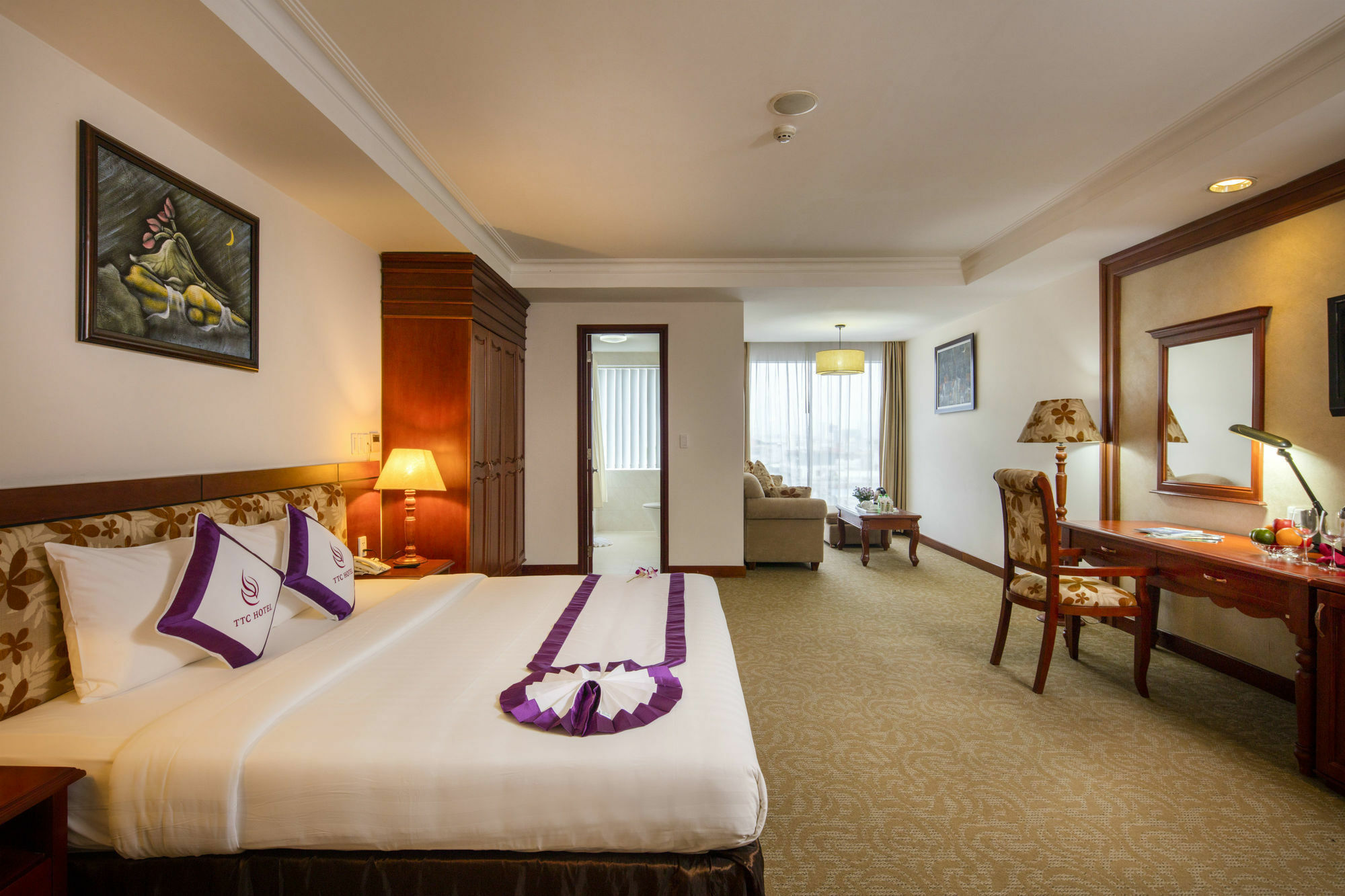Ttc Hotel - Tan Binh Хошимин Экстерьер фото