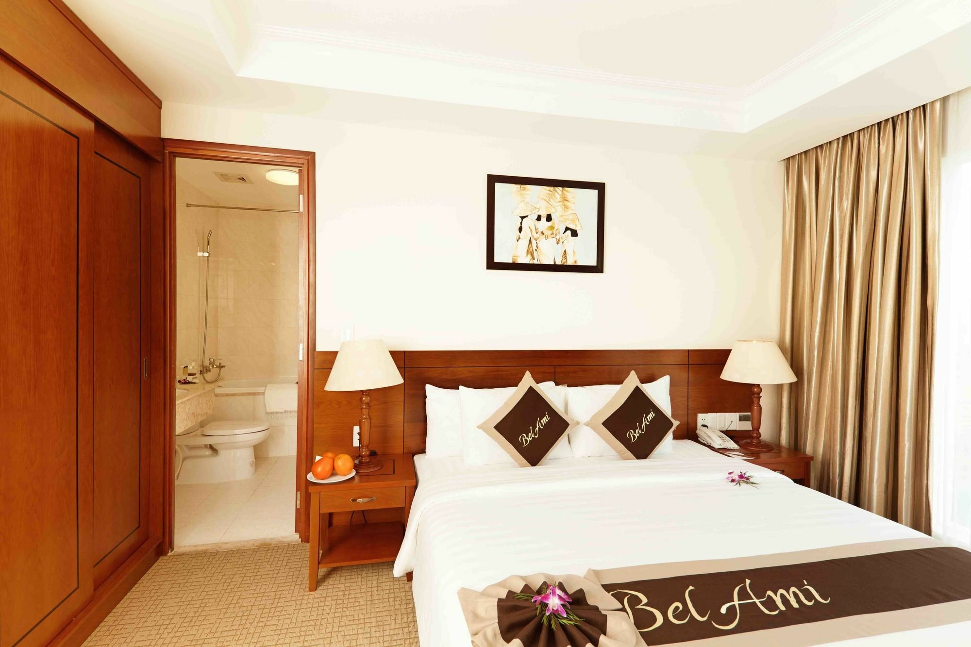 Ttc Hotel - Tan Binh Хошимин Экстерьер фото